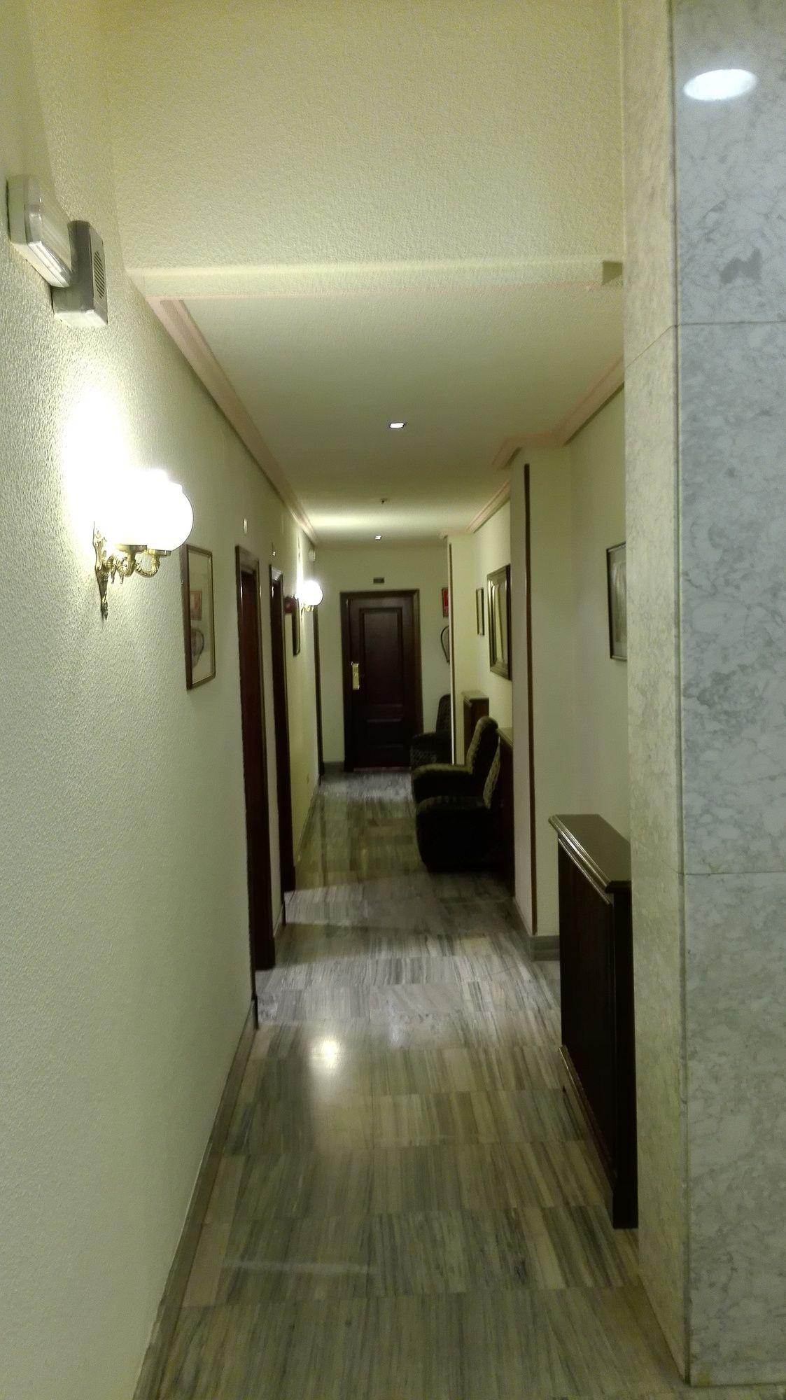 Hotel Castellano Centro Саламанка Экстерьер фото