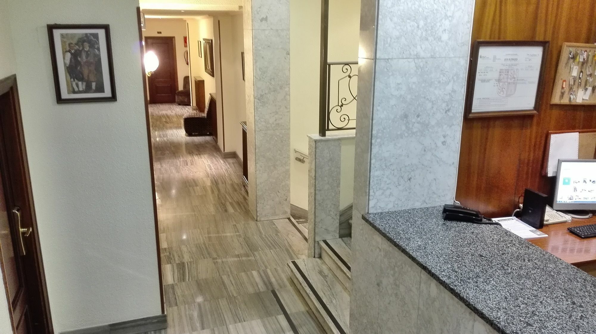 Hotel Castellano Centro Саламанка Экстерьер фото