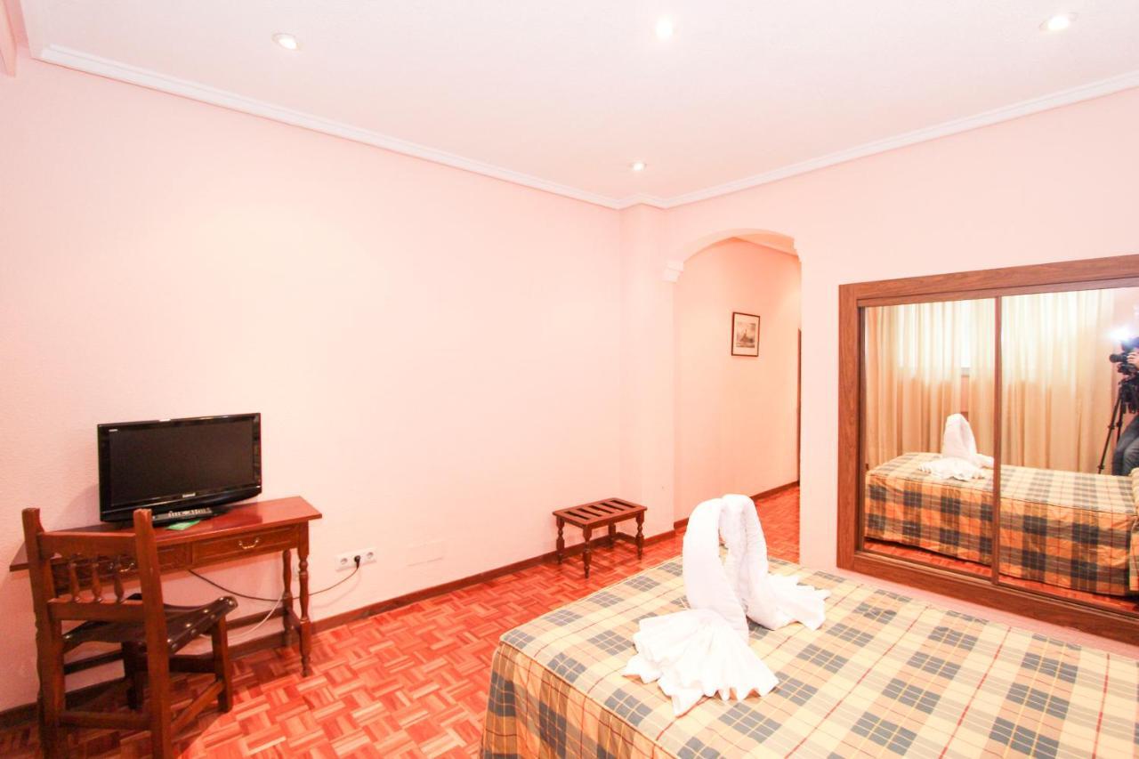 Hotel Castellano Centro Саламанка Экстерьер фото